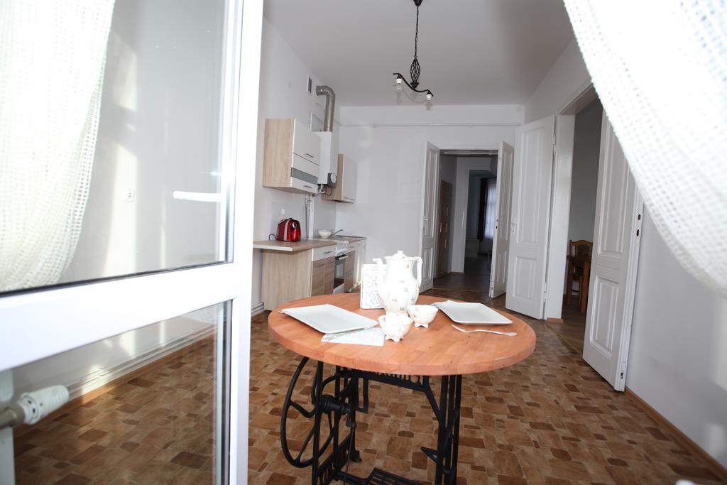 Przestronny Apartament Appartement Kaliszki Kamer foto